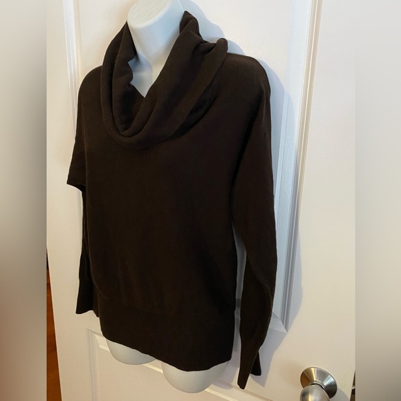 Lauren Ralph Lauren Dark Brown Turtleneck Sweater Cotton Blend Soft Size Large - Picture 2 of 7